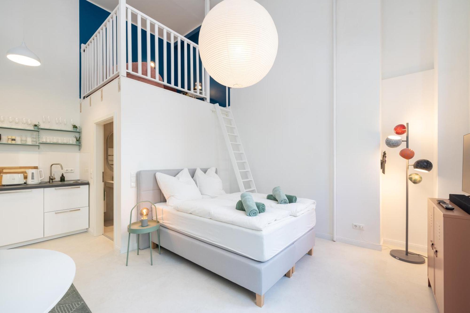 Great 2-Room Loft With 2 Bathrooms And 2 Kitchen Berlin Exterior photo